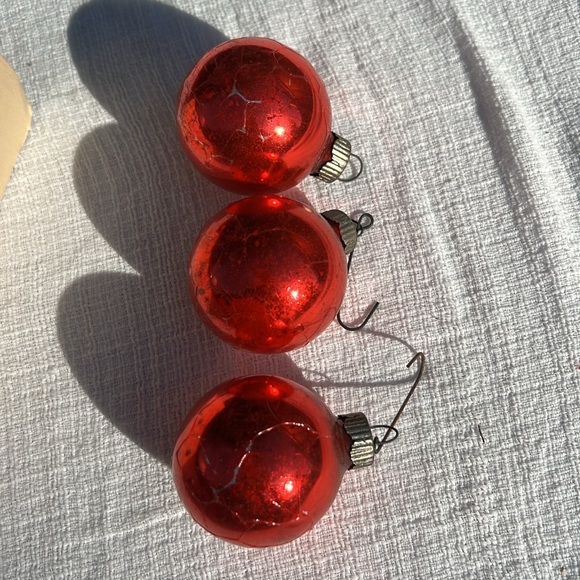 Vtg Shiny Brite Glass Christmas Tree Ornaments 12 USA made. - Picture 5 of 17